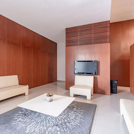 Viva Stadium Residence Studios OOporto Esterno foto