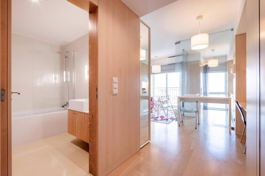 Viva Stadium Residence Studios OOporto Esterno foto